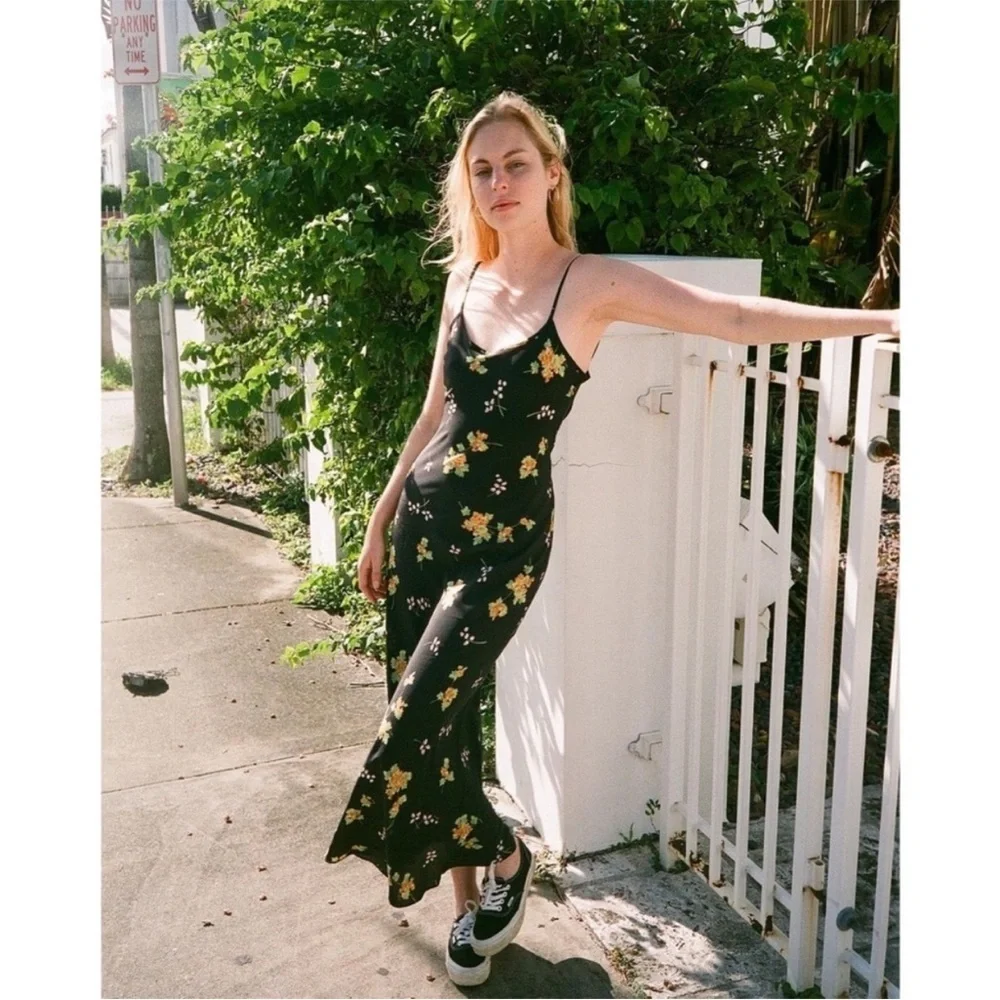 Réalisation Par Phoebe Slip Dress Floral Black Silk Maxi Blossom S EUC - Picture 9 of 11